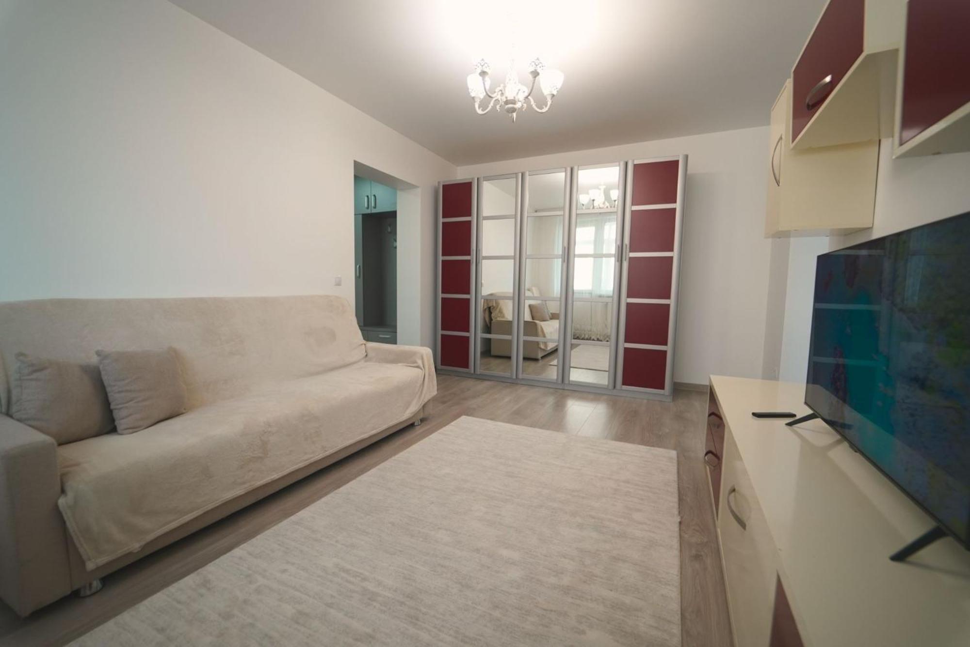 Luxury Apartament Ultracentral Of Suceava Esplanada エクステリア 写真