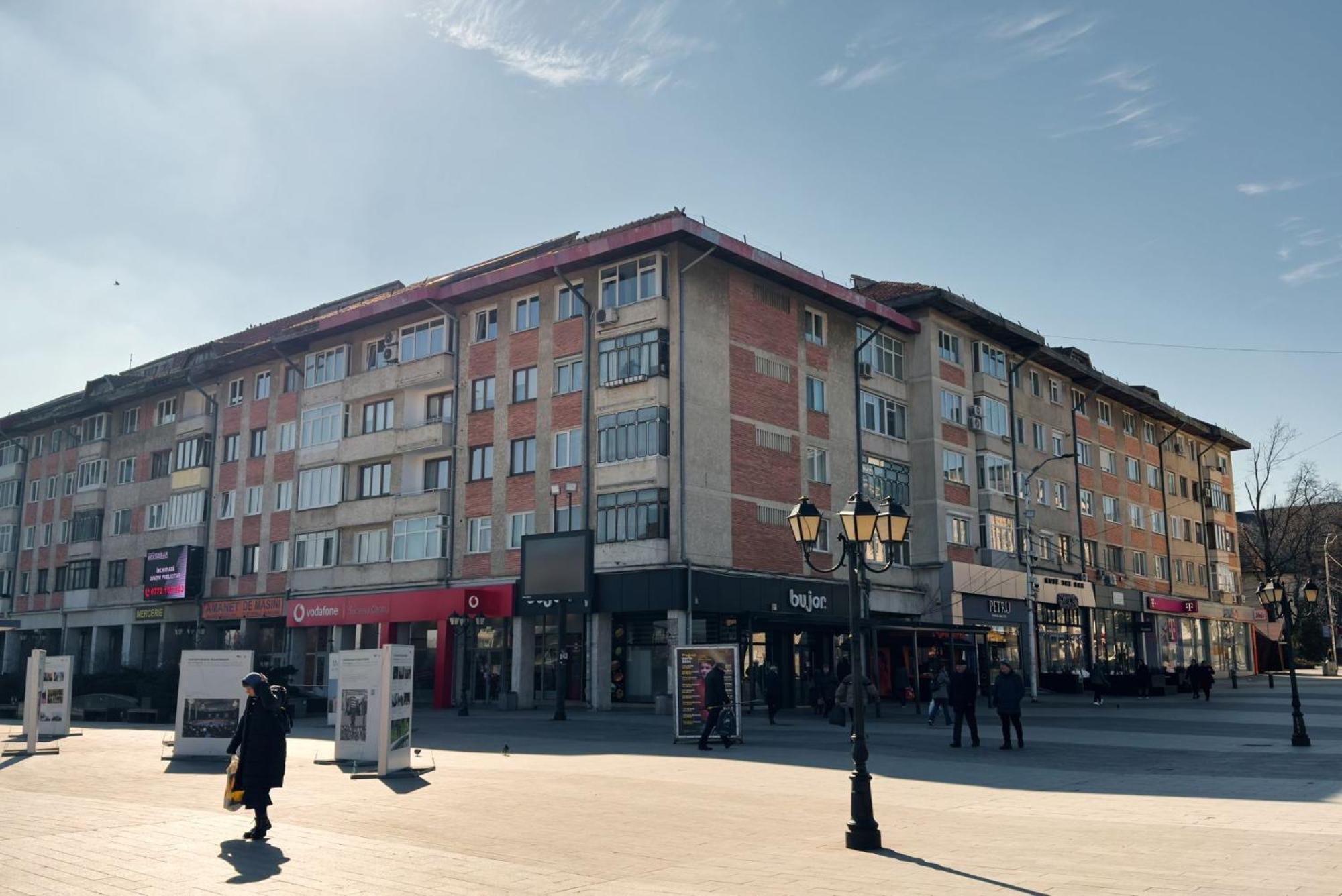 Luxury Apartament Ultracentral Of Suceava Esplanada エクステリア 写真